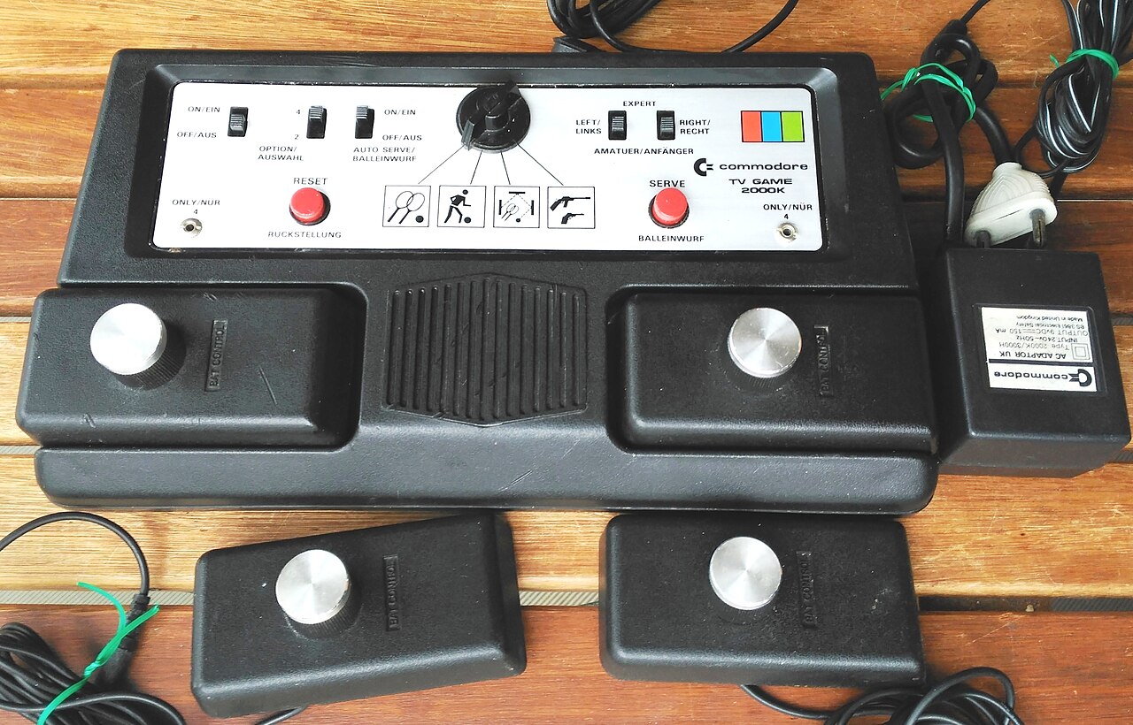 COMMODORE TV GAME 2000K