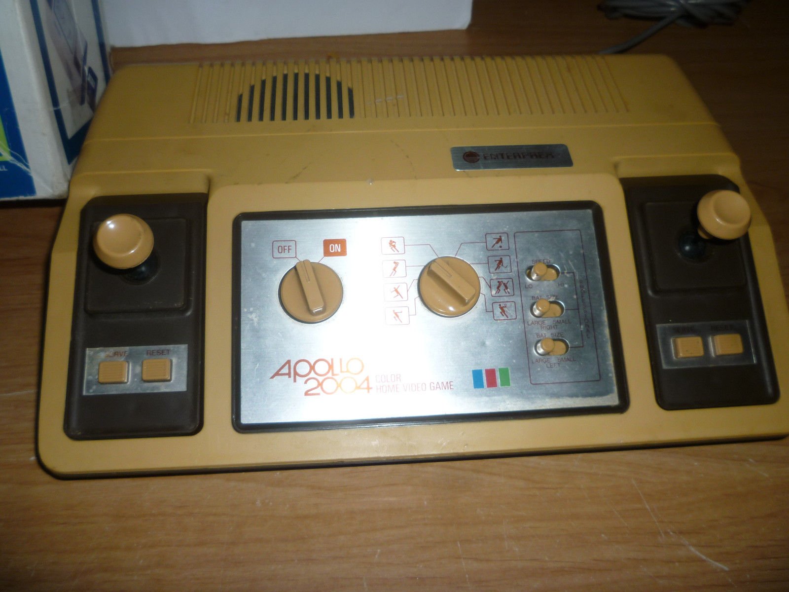 APOLLO 2004 COLOR HOME VIDEO GAME