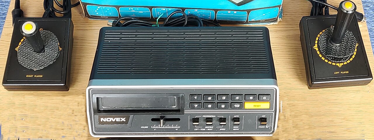 COMPUTERIZED ELECTRONIC PROGRAMMABLE VIDEO GAME 1010