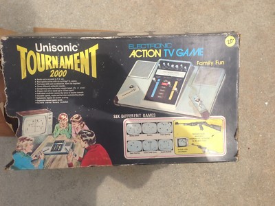 ELECTRONIC ACTION TV GAME MODEL 200