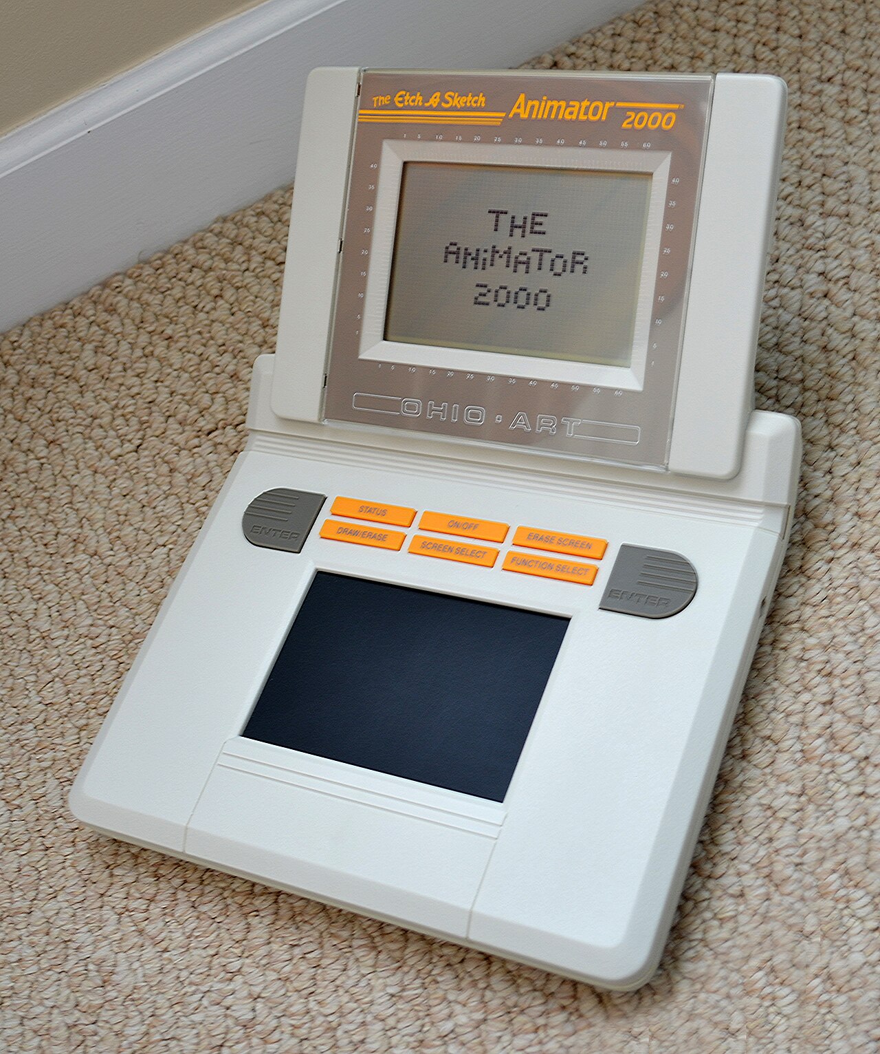ETCH A SKETCH ANIMATOR 2000