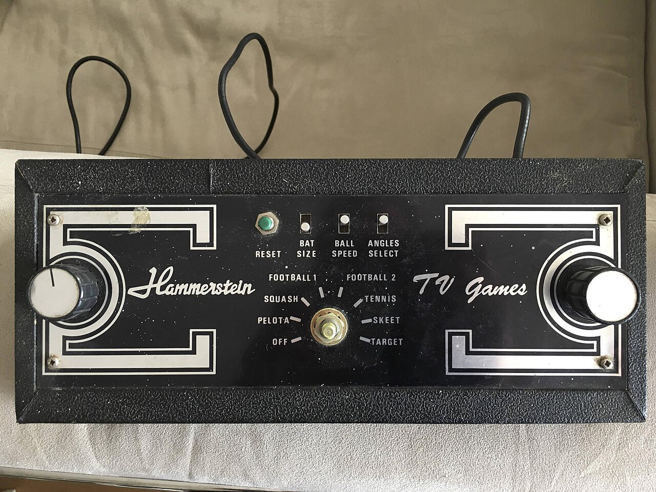 HAMMERSTEIN TV GAMES (MODEL NO 702)