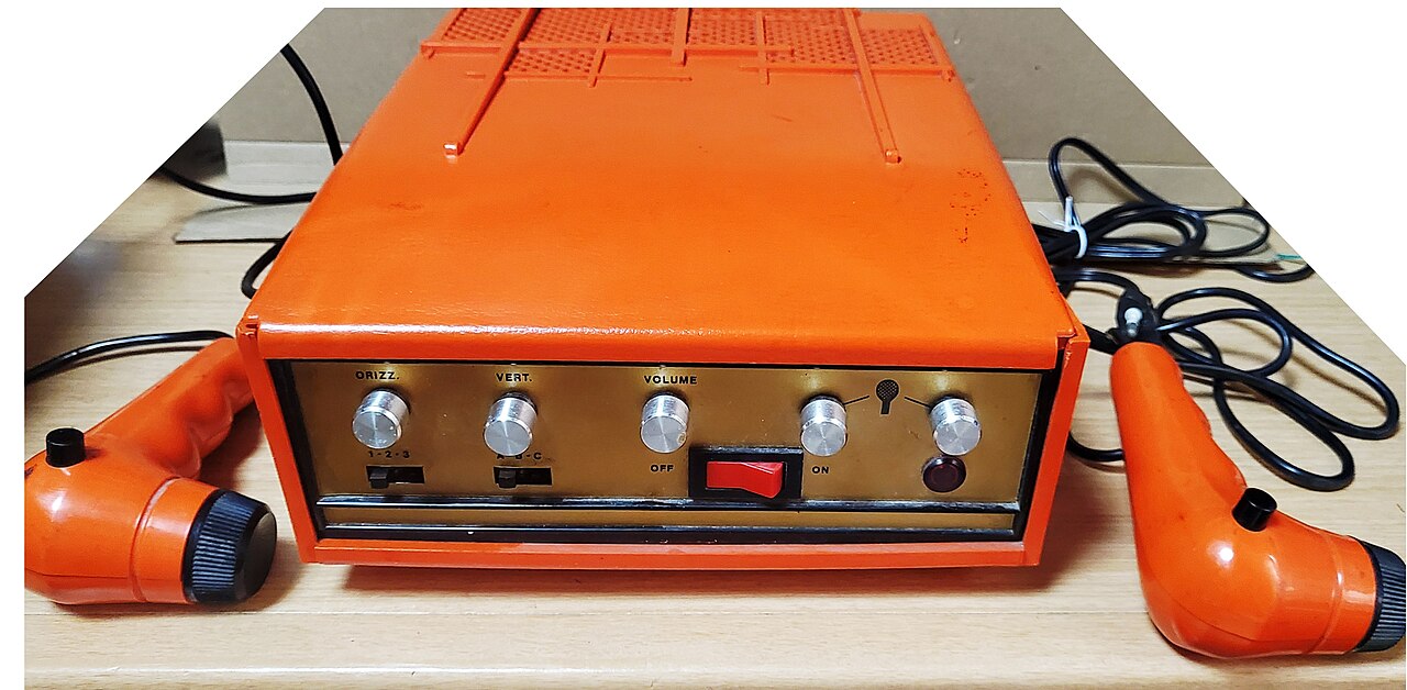INNO HIT (TTL7400 SERIES) PONG CONSOLE