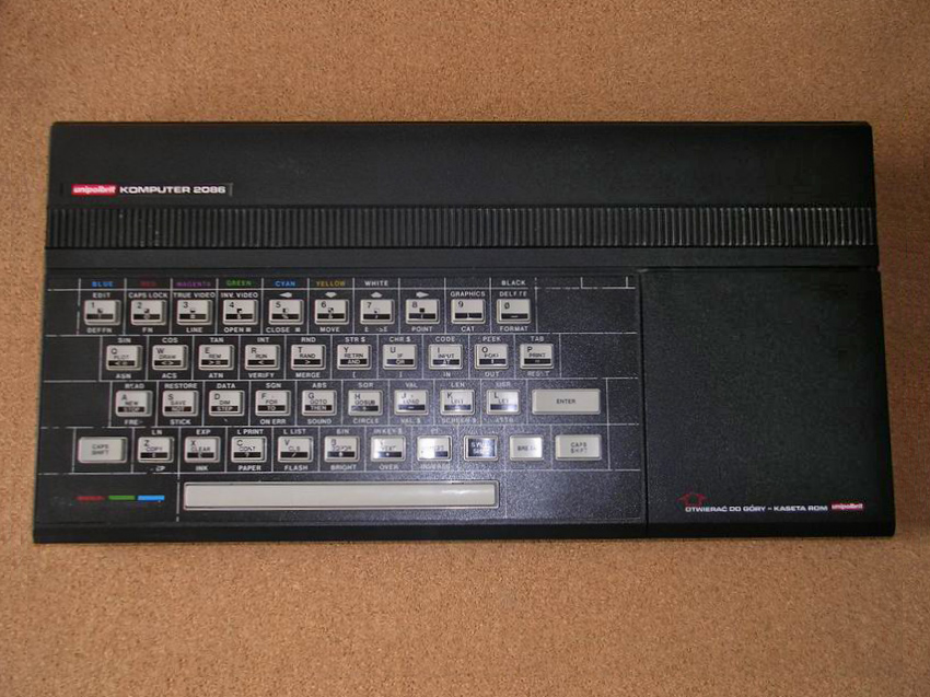 KOMPUTER 2086