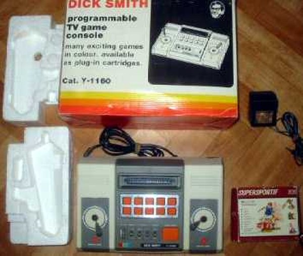 PROGRAMMABLE TV GAME CONSOLE Y-1160