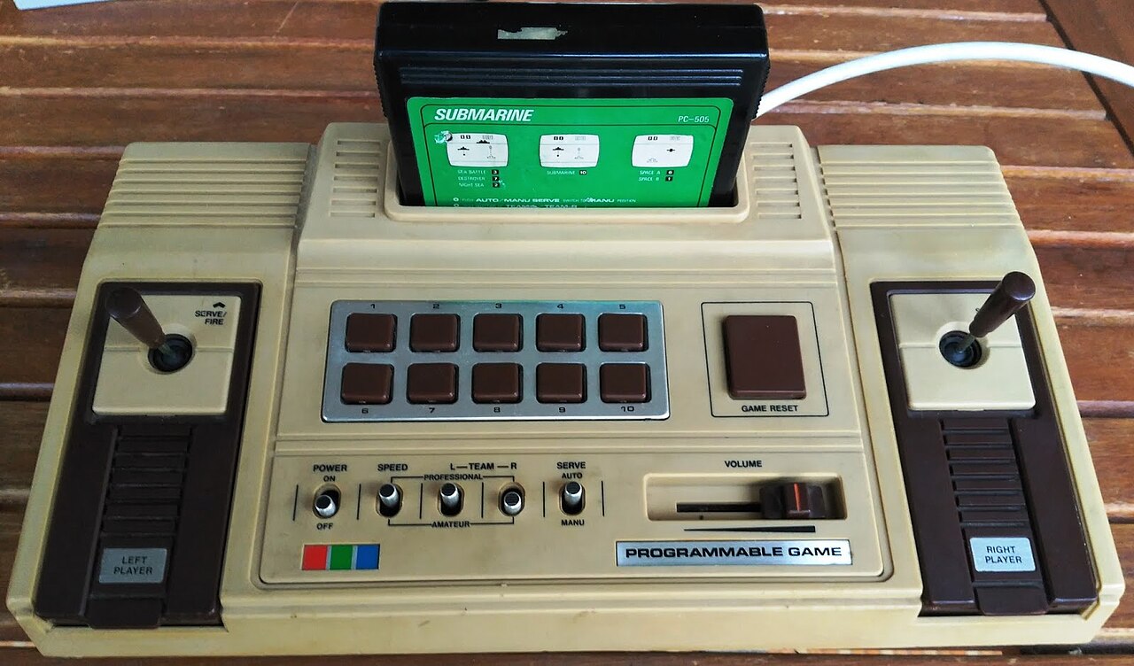 PROGRAMMABLE TV-GAME CONSOLE SD-090