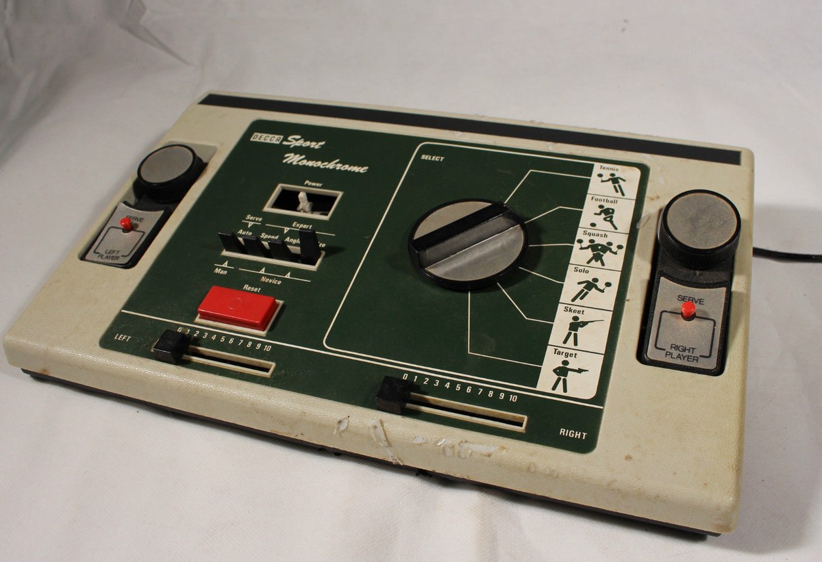 SPORT TV GAME MONOCHROME