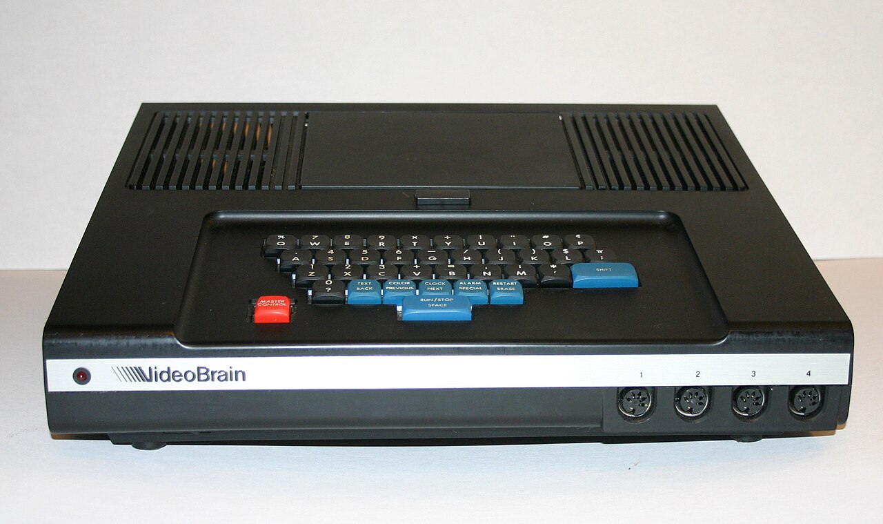 VIDEOBRAIN FAMILY COMPUTER